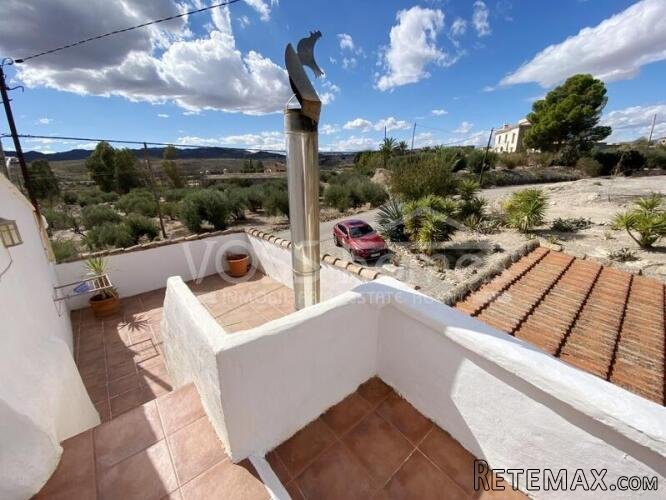 NEW & EXCLUSIVE TO VOSS HOMES - A large, lovingly.. - 11