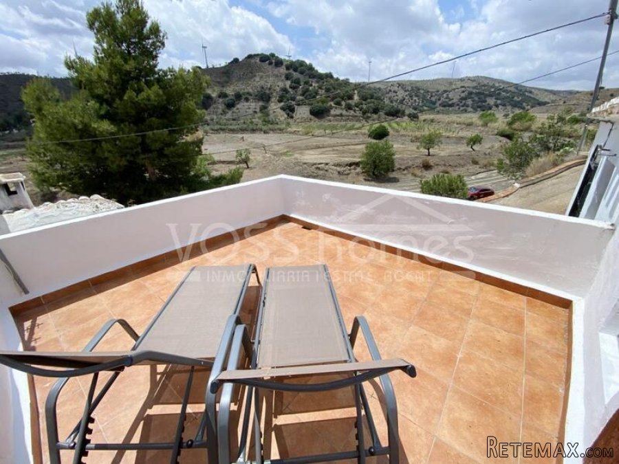 NEW & EXCLUSIVE TO VOSS HOMES - A recently renovated &.. - 11