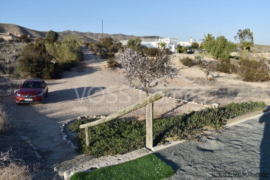 NEW LISTING TO VOSS HOMES - A gorgeous & spacious 80m2.. - 11
