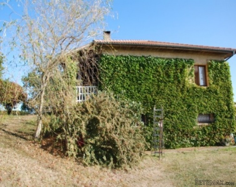 Private house with pool, Pyrenees views.. - 2