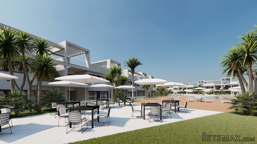 Los bungalows están situados en la exclusiva urbanización d.. - 3