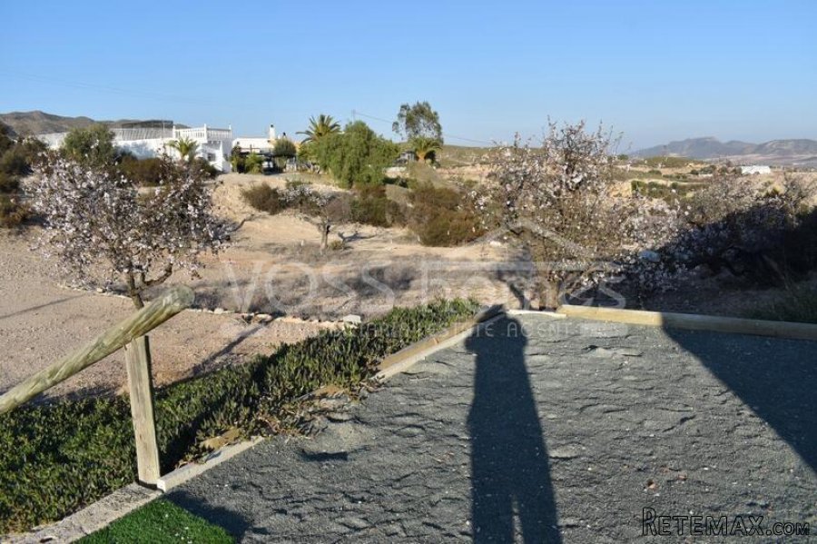 NEW LISTING TO VOSS HOMES - A gorgeous & spacious 80m2.. - 13