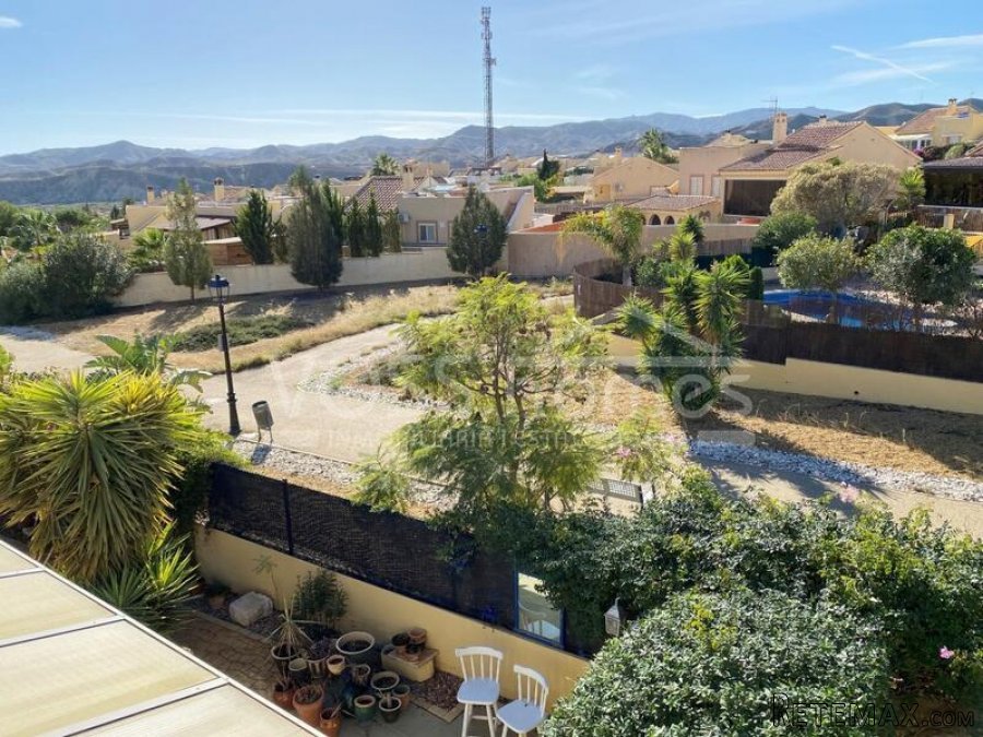 RESERVED / SALE AGREED JANUARY 2023 JUST TWO WEEKS WITH.. - 13