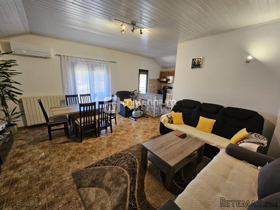 Istra, Buje, imanje sa samostojećom kućom, okućnicom i ma.. - 4
