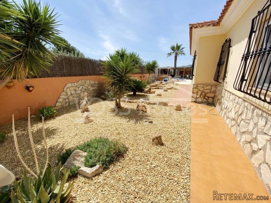 NEW & EXCLUSIVE TO VOSS HOMES - A beautifully presented 6.. - 15