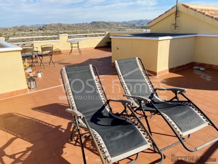 RESERVED / SALE AGREED JANUARY 2023 JUST TWO WEEKS WITH.. - 15