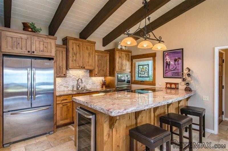 2 bedroom Residence For Sale: Tahoma.. - 2