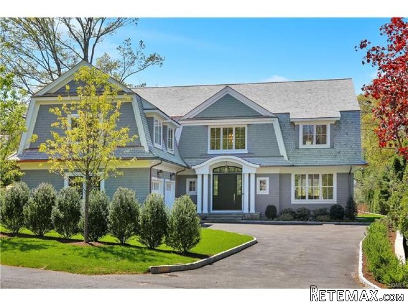 6 bedroom House For Sale: 106 Lockwood..