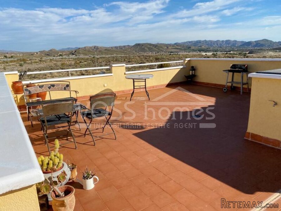 RESERVED / SALE AGREED JANUARY 2023 JUST TWO WEEKS WITH.. - 16