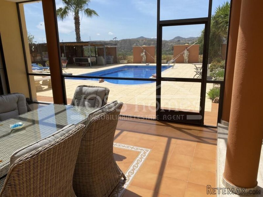 NEW & EXCLUSIVE TO VOSS HOMES - A beautifully presented 6.. - 19