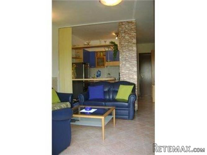 Rovinj, stan 50m2 s velikom natkrivenom terasom - 2