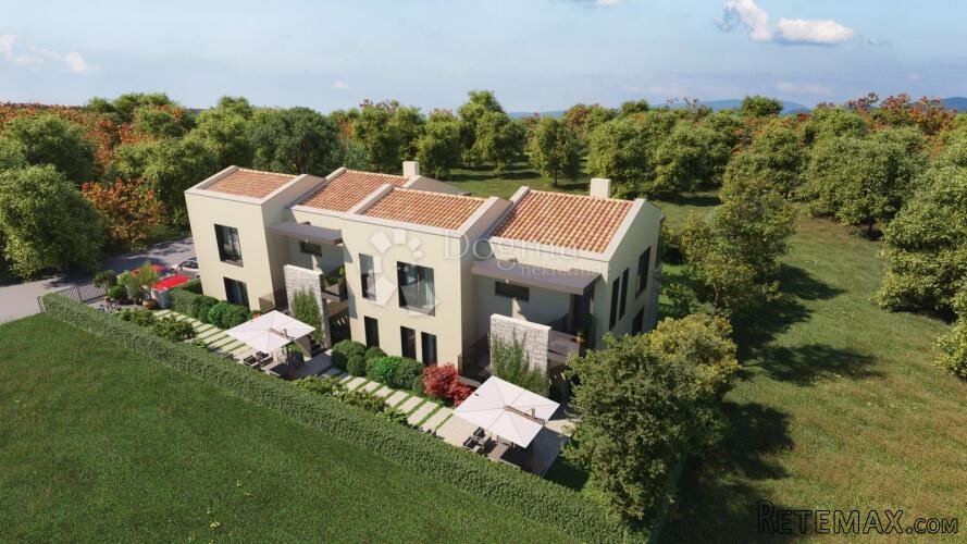 Poreč okolica - moderan dvosoban stan na prvom katu - 3
