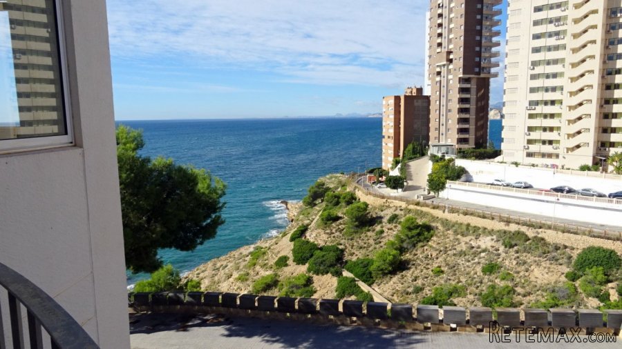 Precioso dúplex con vistas al mar y garaje subterráneo en B..
