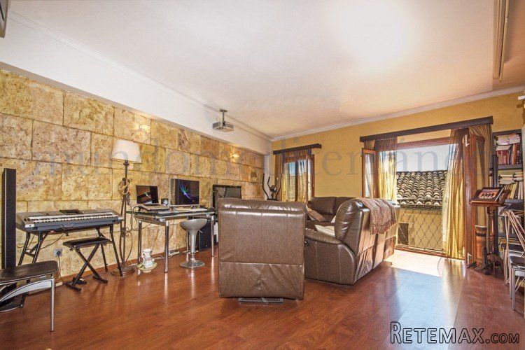 UNIQUE IN THE EMBLEMATIC VILLAGE OF ALCUDIA - Penthouse /.. - 5