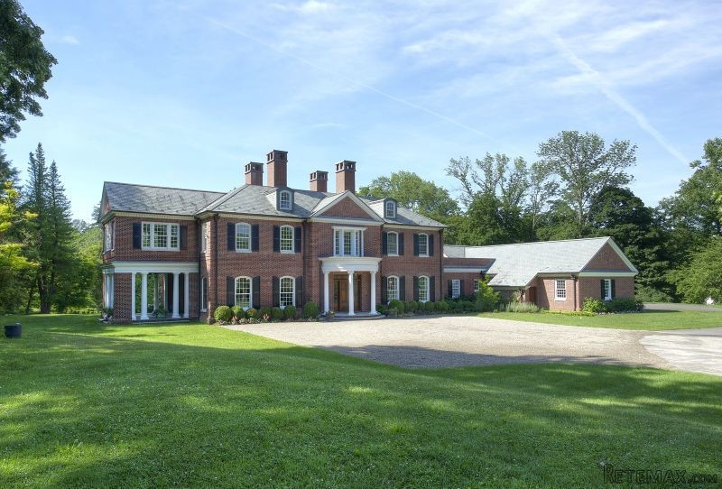 5 bedroom Detached House For Sale: 170..