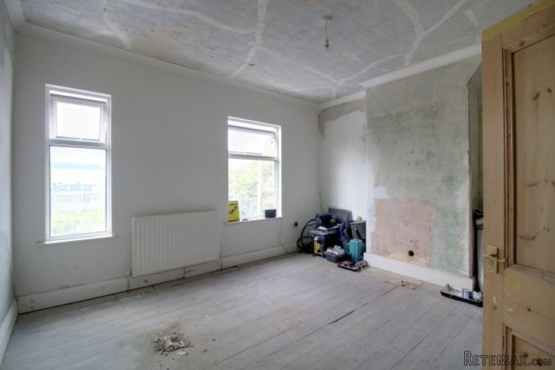2 bedroom, Terraced House house for sale - 2