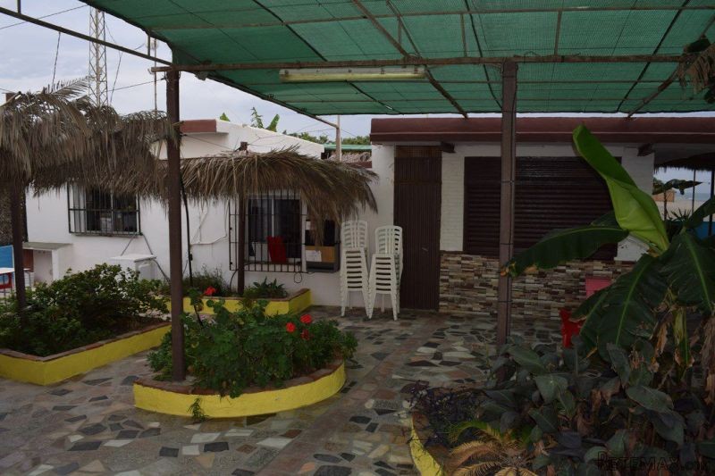 Business for Sale in Almayate..