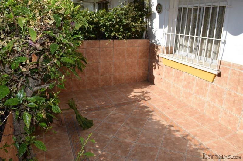 Semi-Detached for Sale in Algarrobo.. - 2