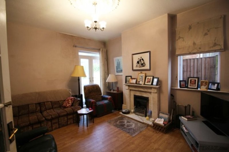 5 bedroom, Semi-detached House house.. - 2