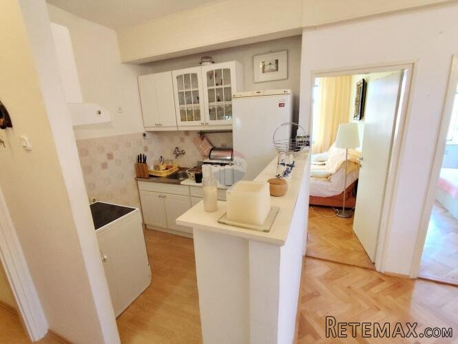 Senj,50 m2, 2S+DB, centar, u blizini mora - 2