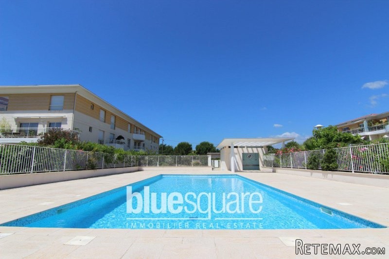 42 sq m 1 bed apartment in a recent.. - 2