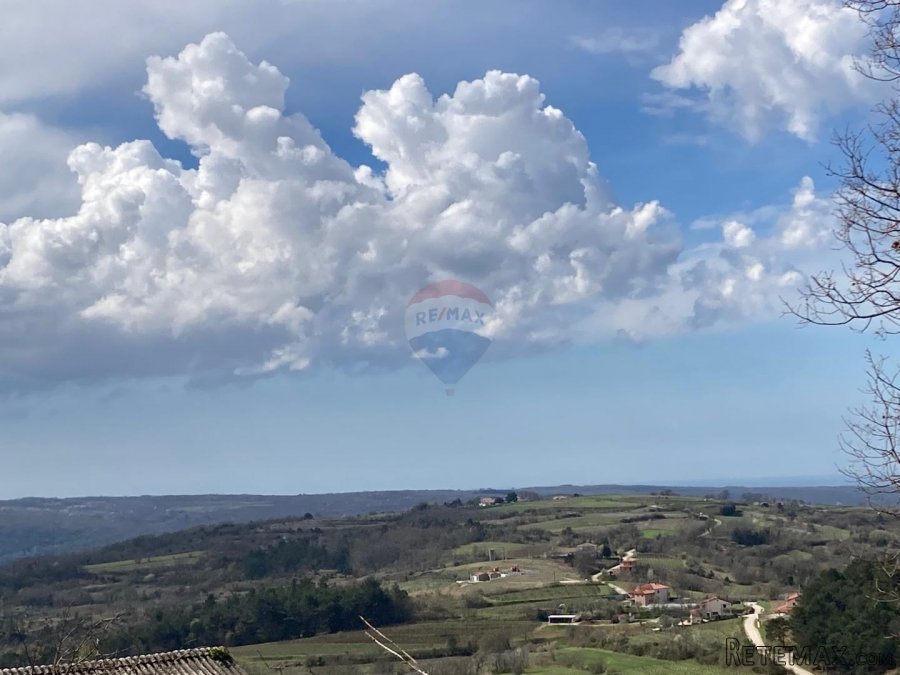 Grožnjan okolica, građevinsko zemljište s pogledom na more - 7