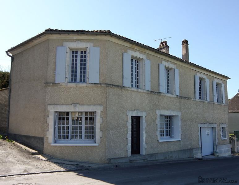 Village House With Garden And Fine Views