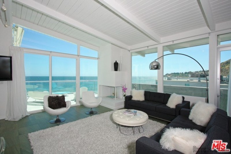 26060 Pacific Coast Hwy | Malibu..