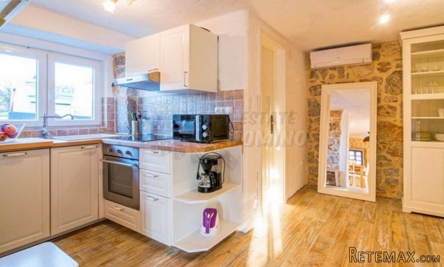 Prekrasna renovirana stara kamena kuća! Otok Krk! - 8
