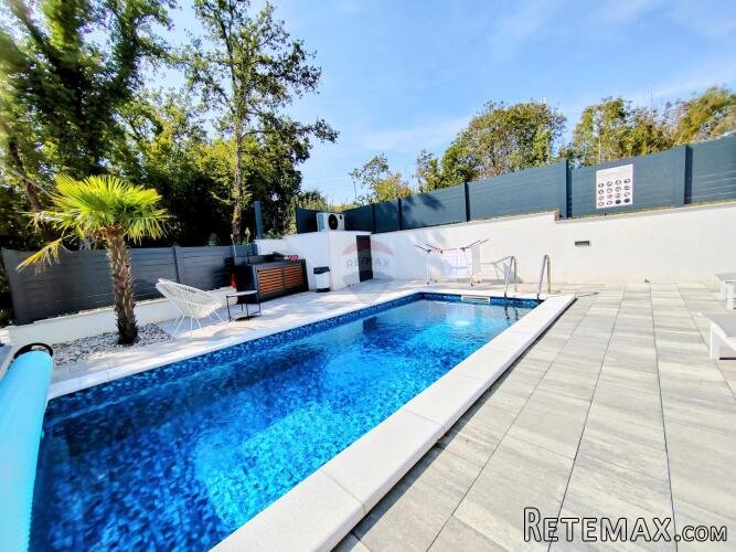 OTOK KRK-MALINSKA apartman sa bazenom -200 metara do plaže - 2