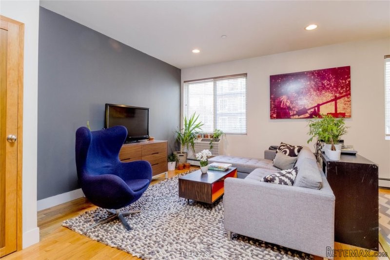 Condo - New York State - For Sale