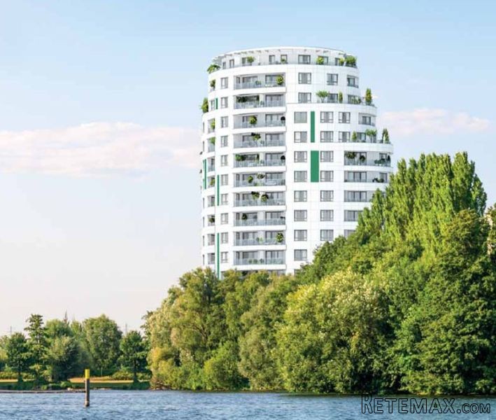 Hugo-Cassirer-Strasse Hakenfelde, Berlin - 2