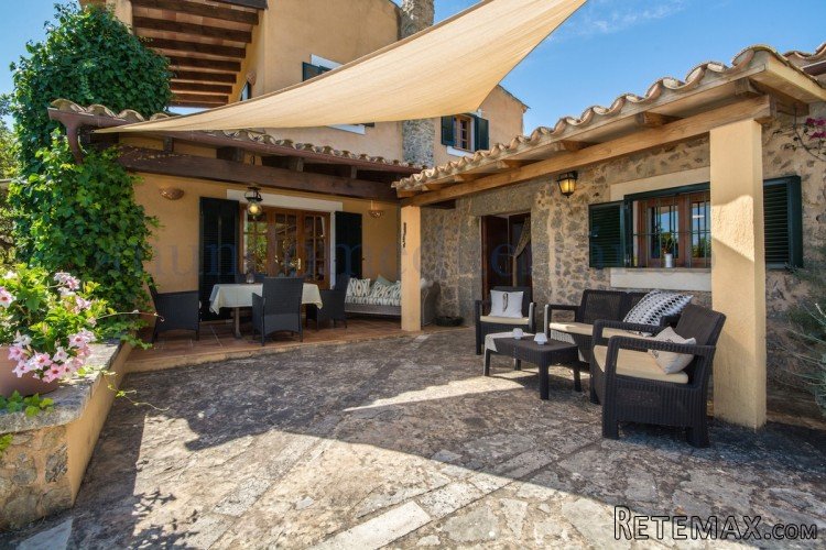 Amazing property and location definitely a WOW property.. - 5