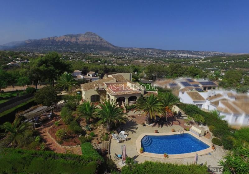 6 Bedroom Villa In Javea