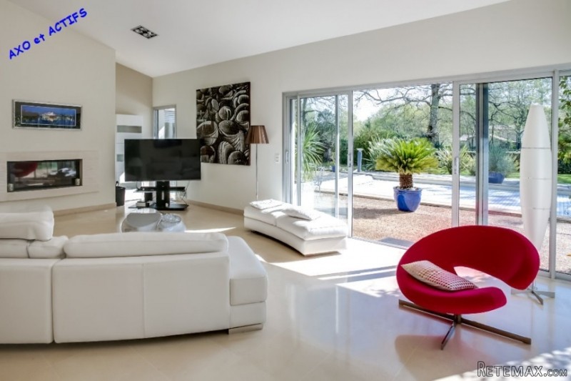 Quality Contemporary Property - 2