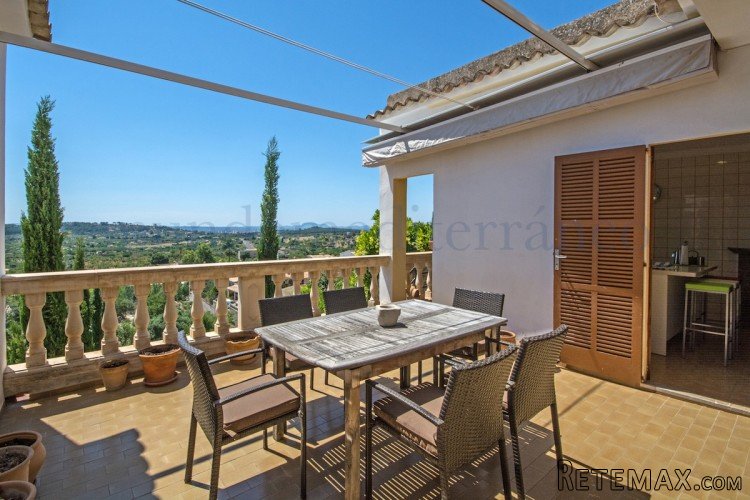 Excellent townhouse in a really lovely street in the heart.. - 2