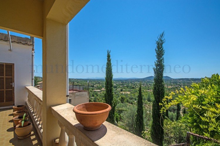 Excellent townhouse in a really lovely street in the heart.. - 3