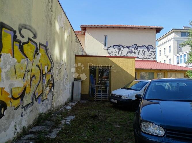 Poslovni prostor blizu Centra s parkingom ! - 3