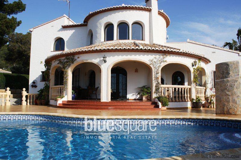Spectacular villa, with stunning..