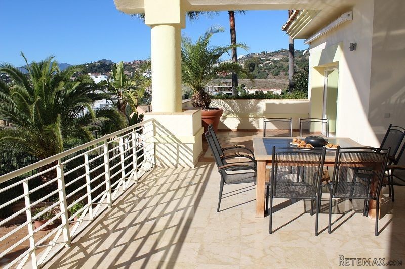 6 Bedrooms - Villas - Malaga - For Sale