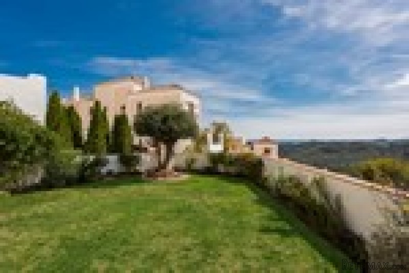 4 Bedrooms - Property - Malaga - For.. - 2