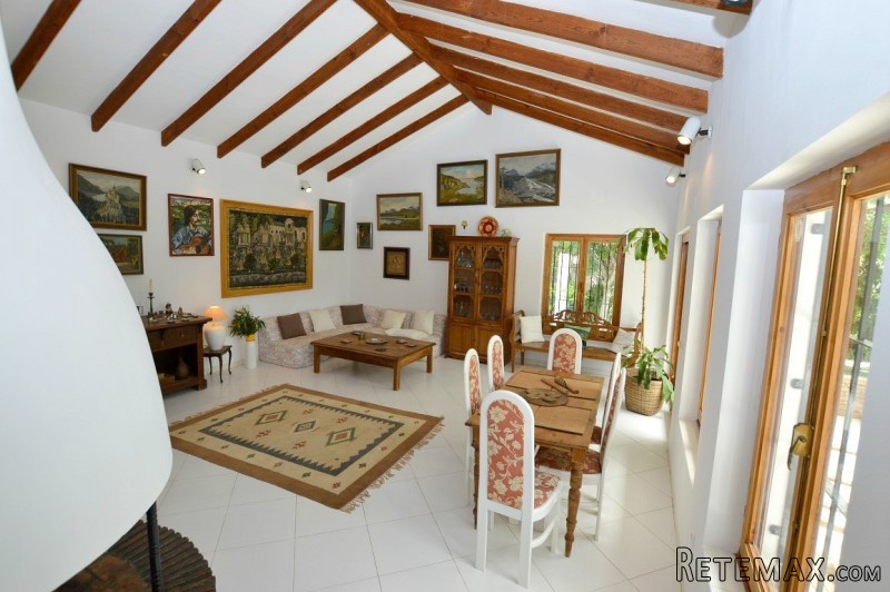 4 Bedrooms - Villa - Malaga - For Sale - 2