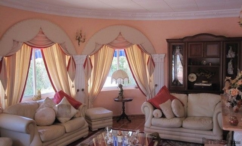 Detached Villa In El Chaparral.. - 2