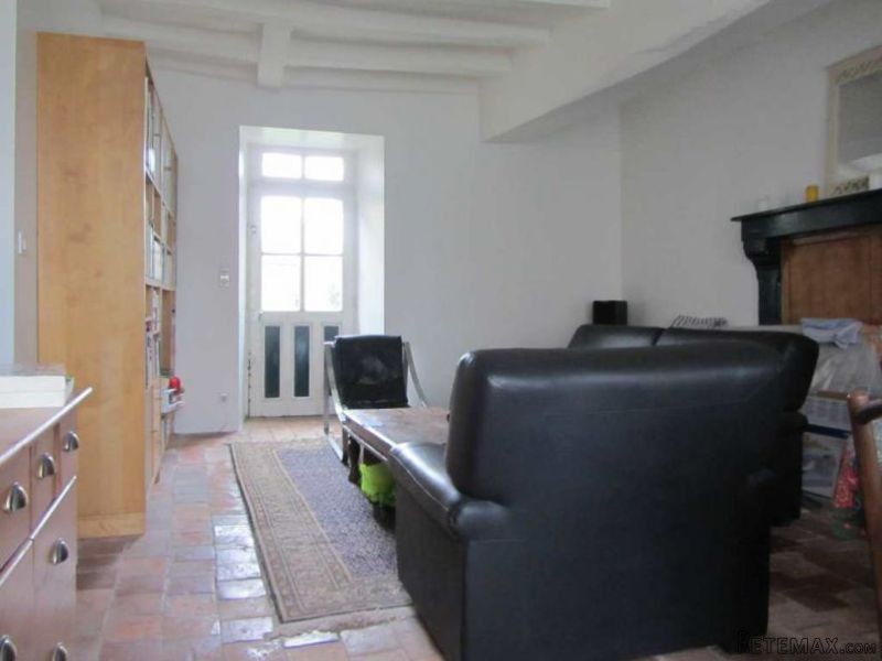 Habitable Character House to Improve - 2