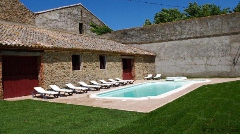Gite Complex Set On 20 Hectares With.. - 2