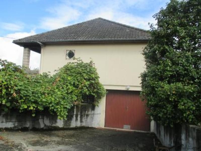 Nice Edge of Village Rural House - 2