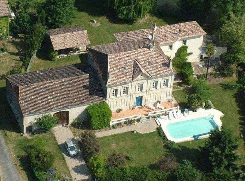 Stunningly Elegant 8 Bedroomed Napoleon..