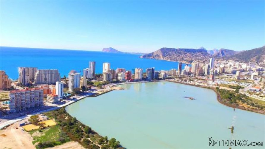 65 m2, 2 habitaciones, 1 baños, armarios, terraza, zona..
