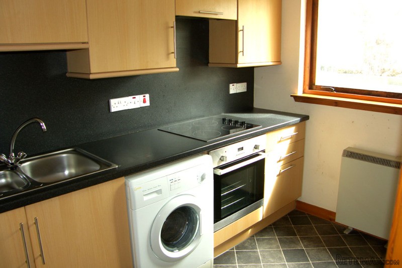 8A Morlich Place, Aviemore - 2