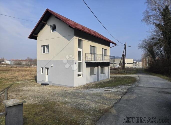 KUĆA SVETI KRIŽ ZAČRETJE 170m²